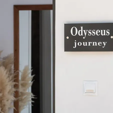 Odysseus Journey Διαμέρισμα *